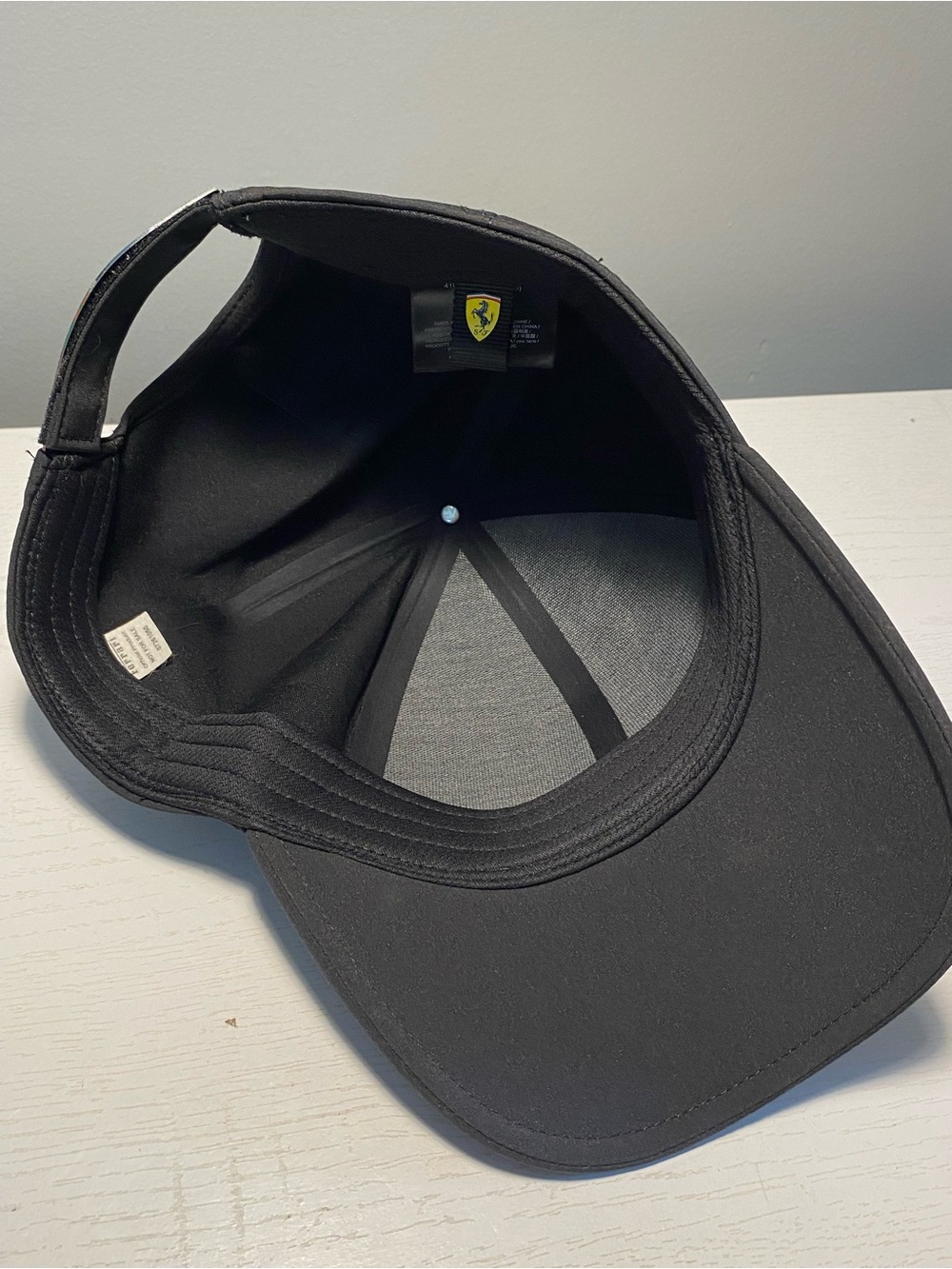 Ferrari Store OS Hat - Picture 8 of 13